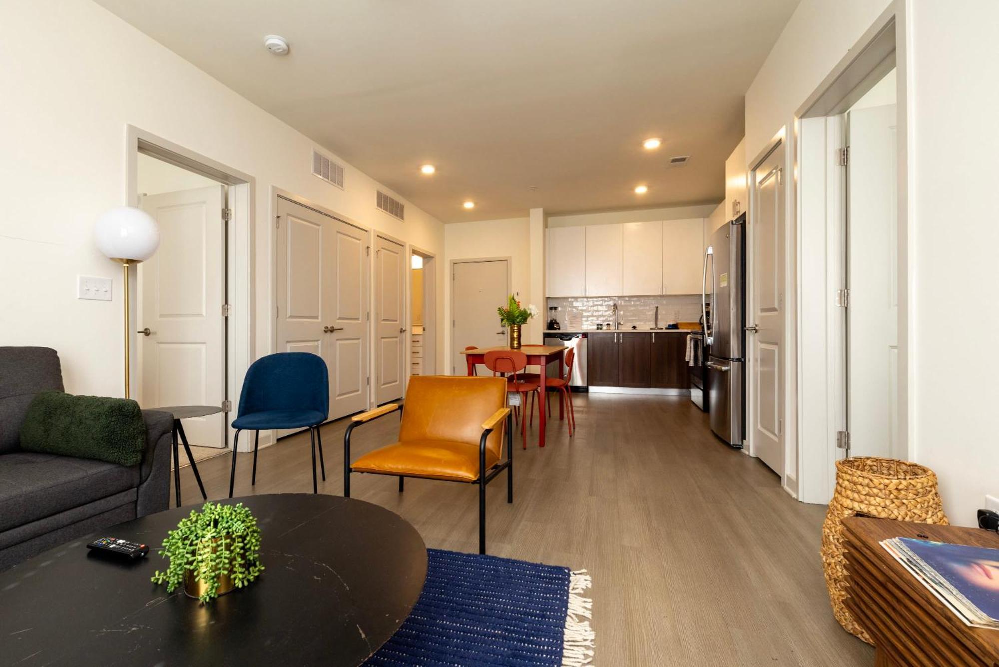 Apartment Modern Nulu 2br Cozysuites 05 *