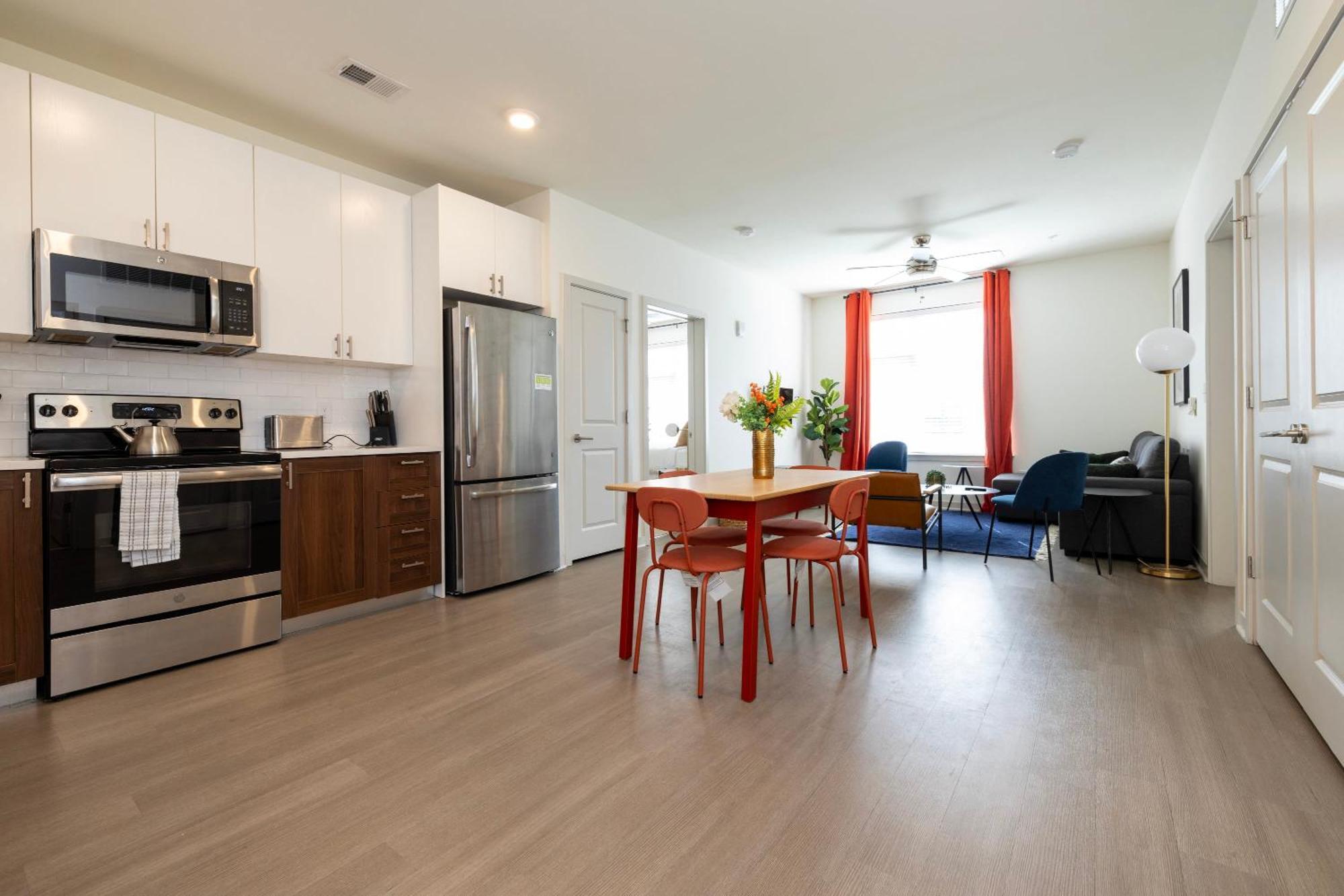 Modern Nulu 2br Cozysuites 05 *